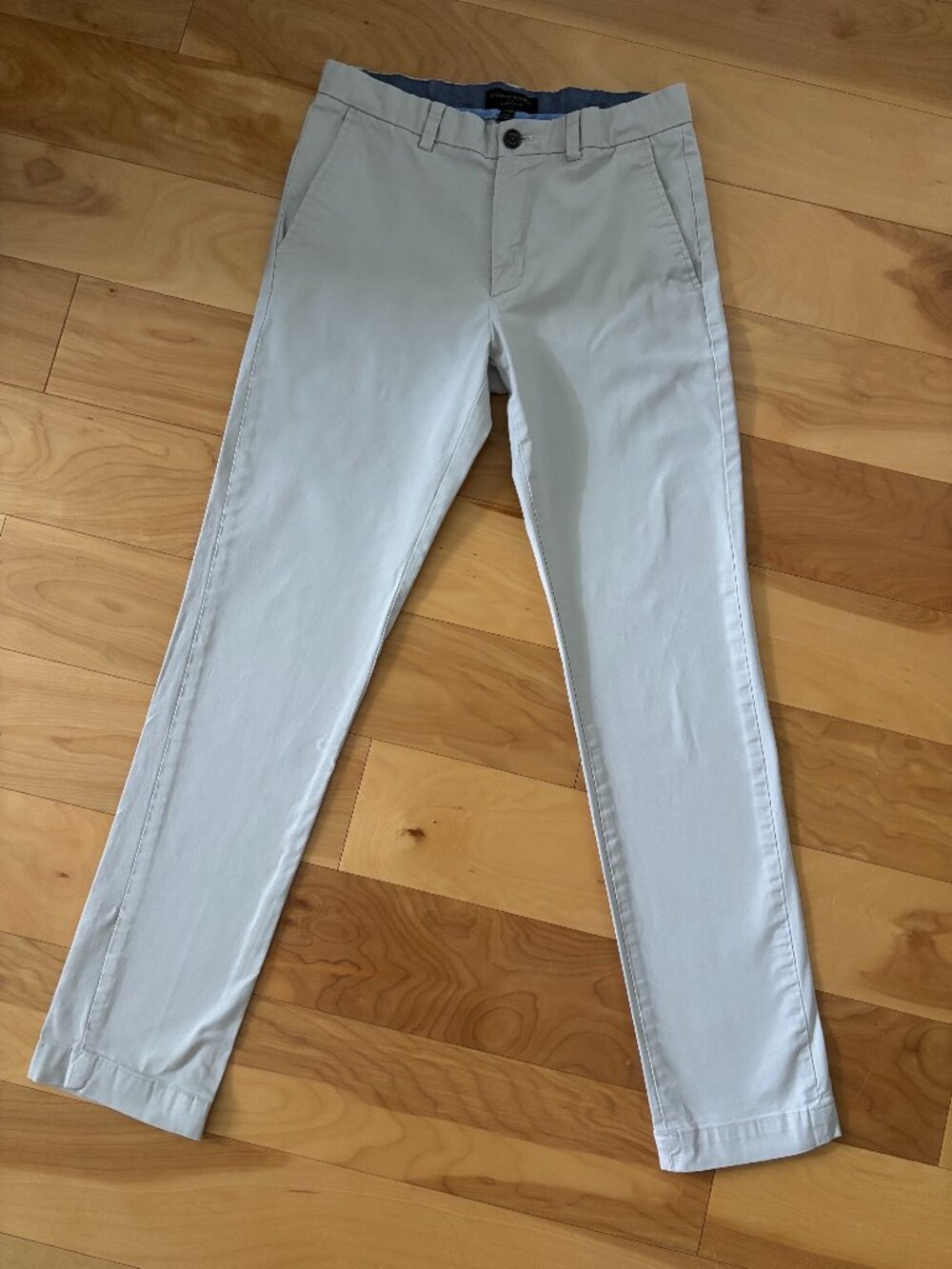 Men's Banana Republic Chinos - 30x34